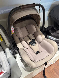 Babyschale Nuna Arra Flex - Nuna