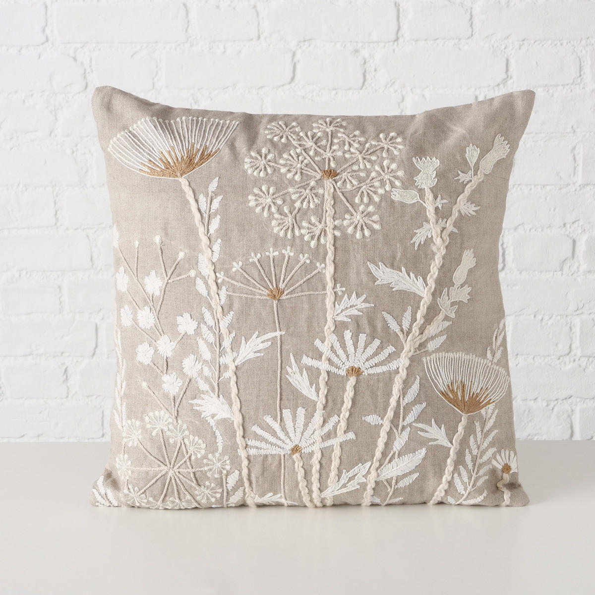 ZIERKISSEN Blumenmuster Blomster 45/45/3 cm - Beige, Textil (45/45cm) - Boltze Home