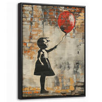 LEINWAND Bilder mit Rahmen - Graffiti - Banksy - Mädchen - Straßenkunst - 30x40 - Sandfarben, Textil (30/40cm) - MuchoWow