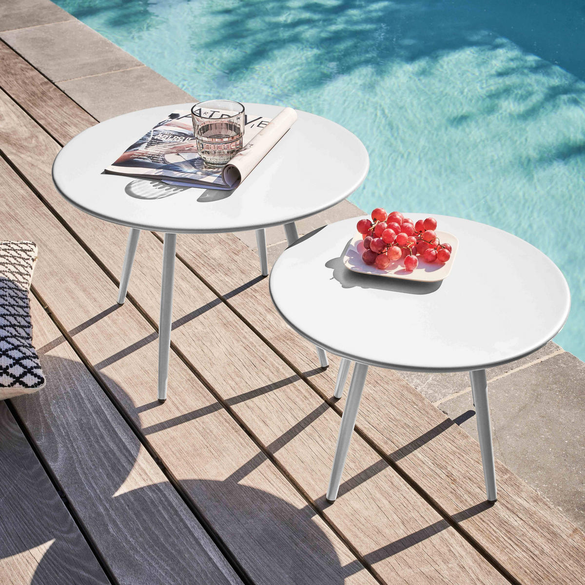 GARTEN-LOUNGETISCH, Weiß - Weiß, Metall (40/40/30cm) - Oviala