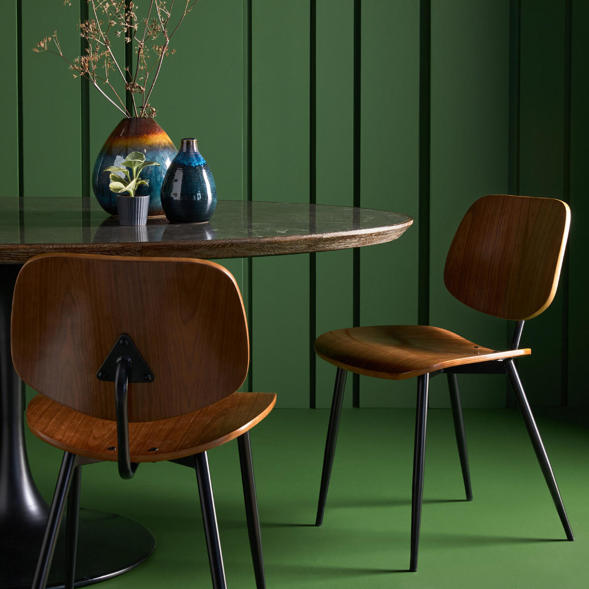 STÜHLE Finishing Olympia Nussbaum - Menge von 2 - 46/77/77 cm - Nussbaumfarben, Holz (77/77/46cm) - Signature