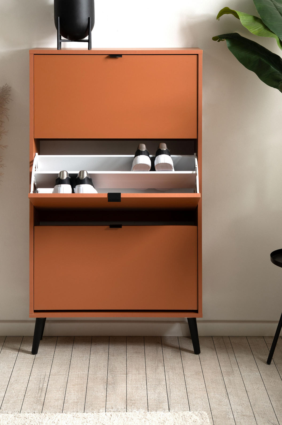 SCHUHSCHRANK terracotta 70 x 125 cm, Schuhkipper mit 3 Klappen - Terracotta/Schwarz, Holz/Holzwerkstoff (70/125/24cm) - Furn.Design