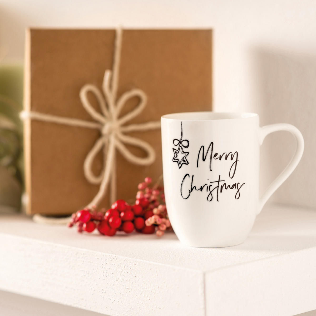 BECHER MIT HENKEL 'MERRY CHRISTMAS' Statement weiß 290 ml 6er Set - Weiß, Keramik (0.29L) - Villeroy & Boch