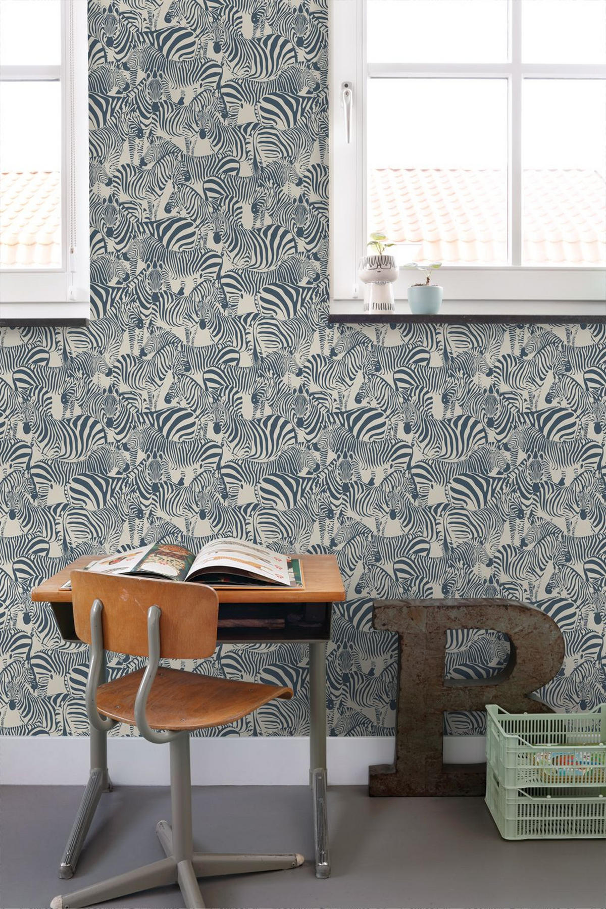 TAPETE Zebras 50 x 900 cm - Blau, Papier (50/0.1cm) - ESTAhome