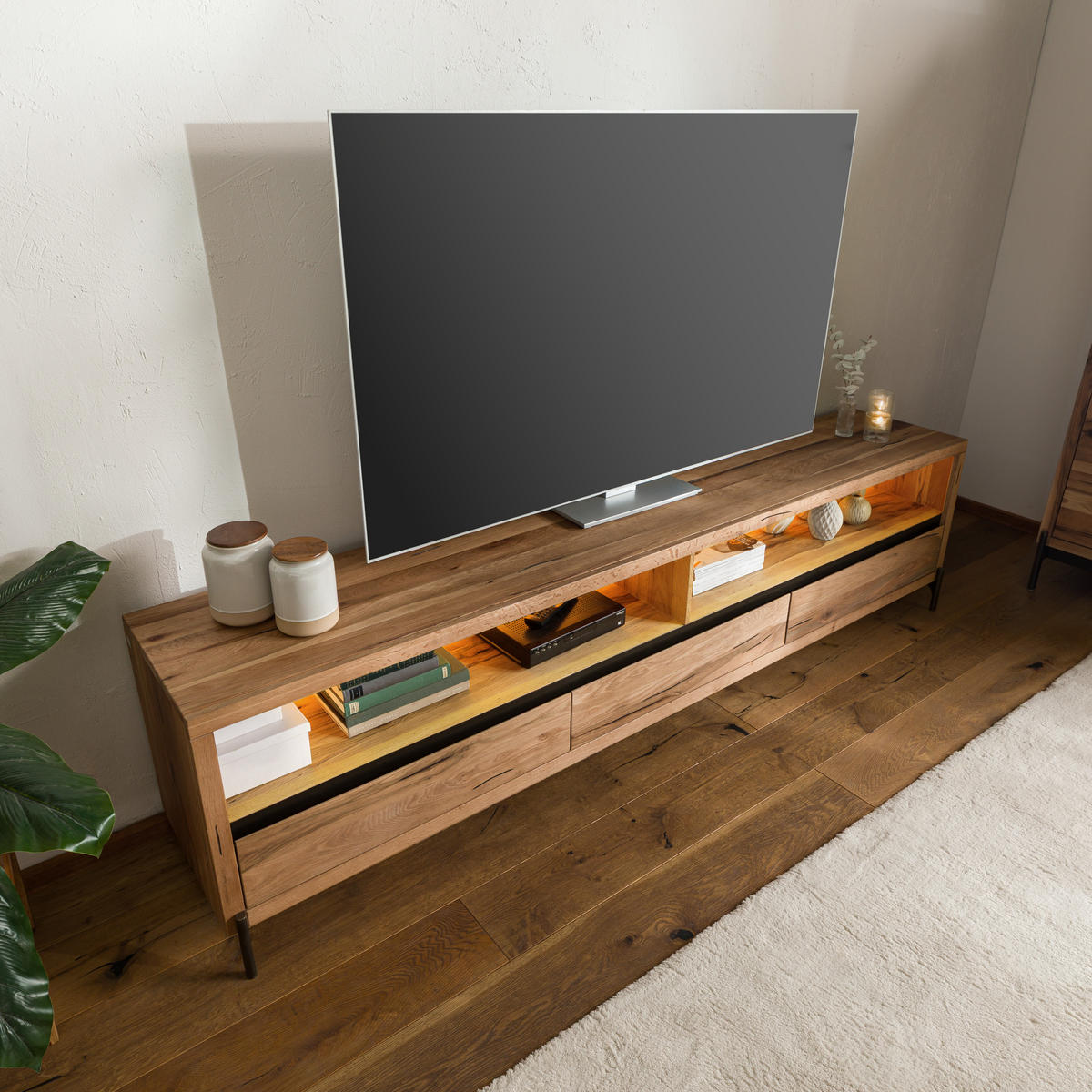 TV-BOARD Wild-/Zerreiche 242x47x60 natur geölt MONTREUX LUX #112 - Naturfarben, Holz (242/60/47cm) - Massivmoebel24
