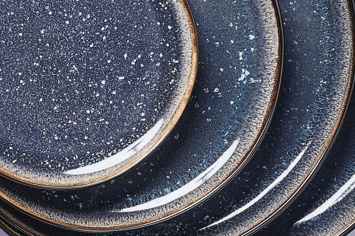 SERVICE Die Essentials Iris - 18 Teile - Nachtblau - Blau, Keramik (1/1/1cm) - Björn