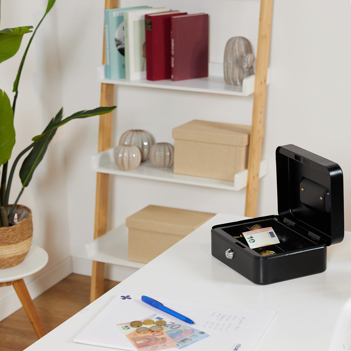 POKLADNA - černá, kov/plast (20/8.5/17cm) - Relaxdays