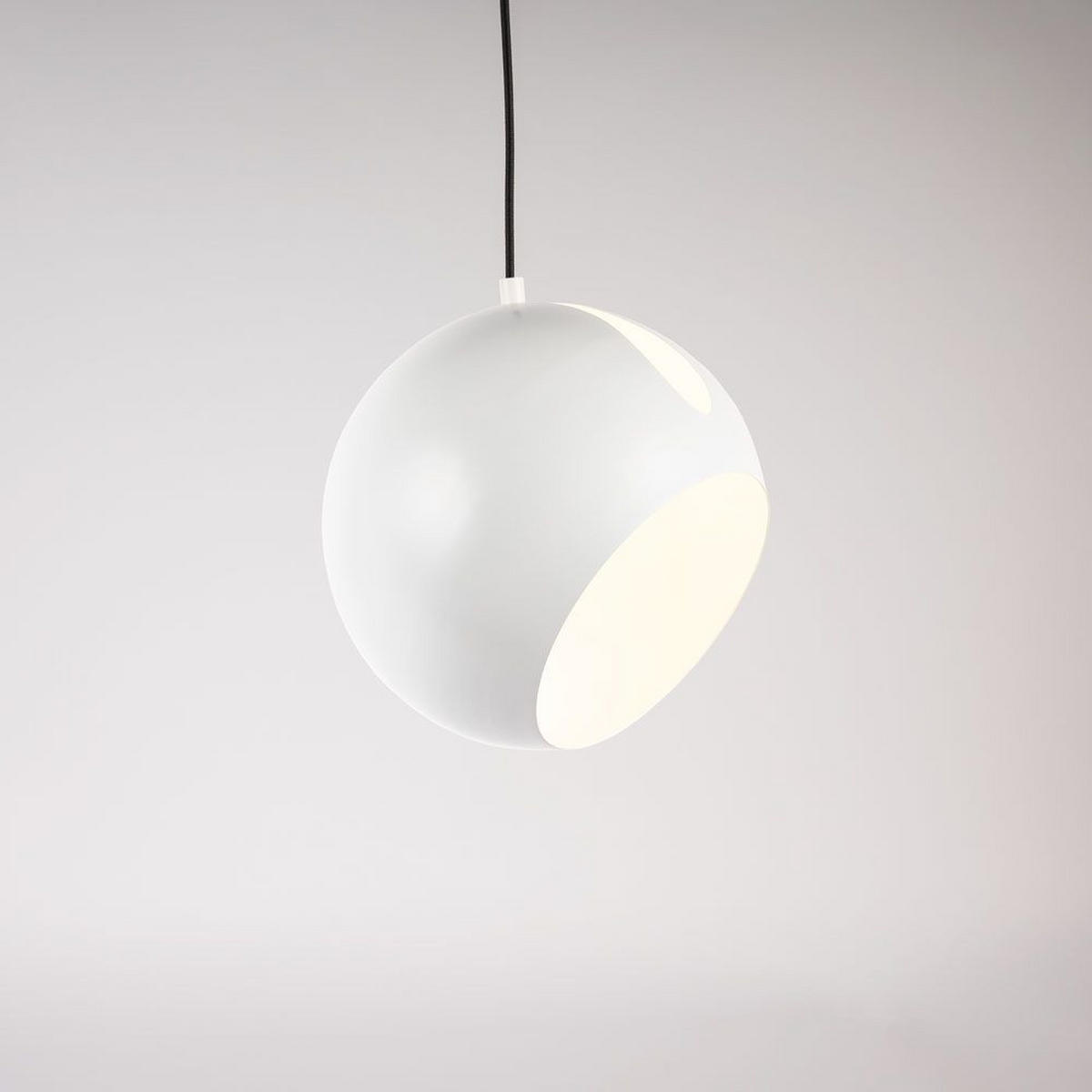 GALERIELEUCHTE Ball 5m Abhängung Weiß/Weiß Ø 30cm - Weiß, Metall (30/30/20cm) - s.luce