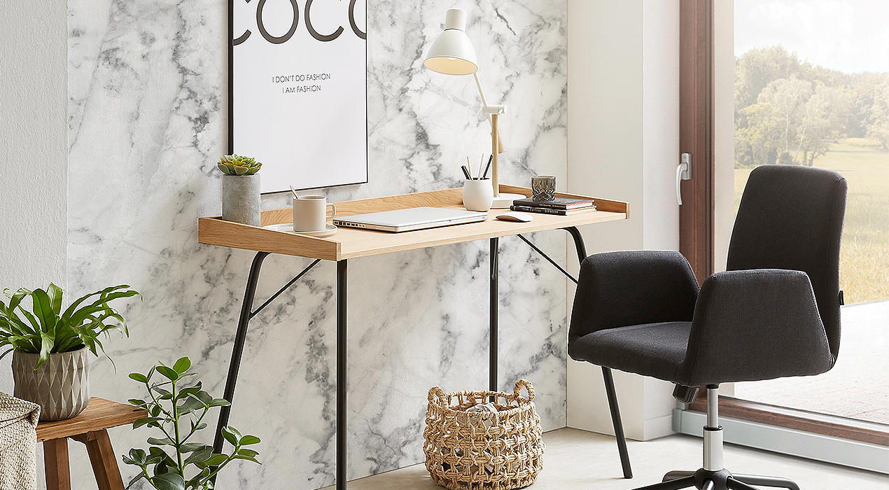 Arbeitsplatz im Wohnzimmer - Home Office einrichten
