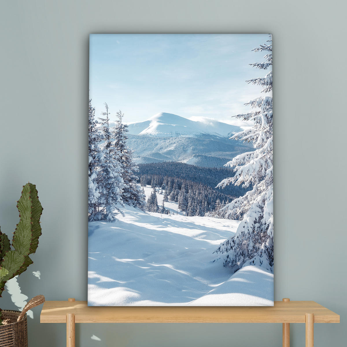 LEINWANDBILD Winterlandschaft - Natur - Berge - Bäume - Schnee Wanddeko 40x60 cm - Hellblau, Textil (40/60cm) - MuchoWow