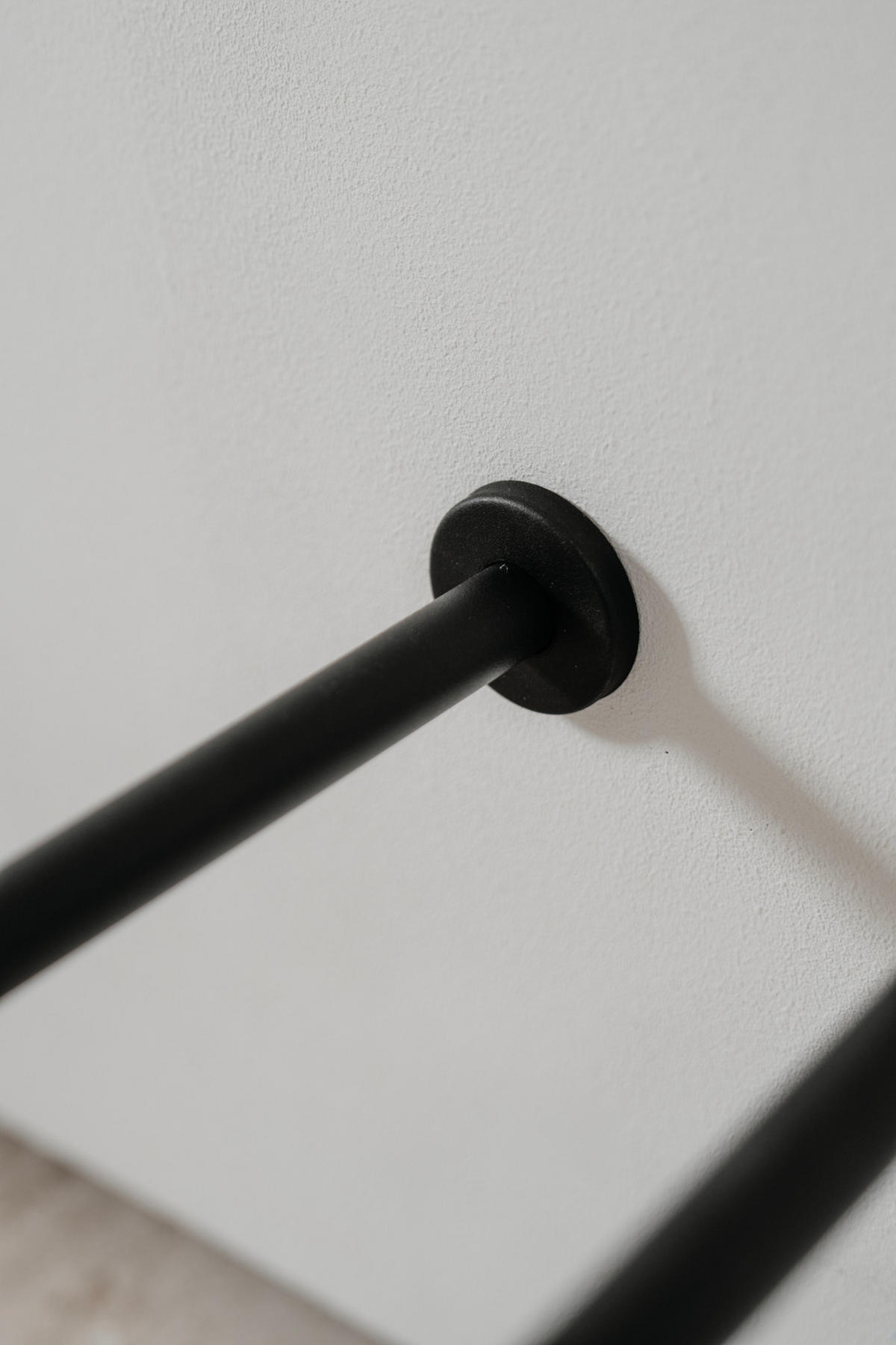 GARDEROBEN-SET 3-teilig schwarz Metall 130 cm, Flurgarderobe mit Spiegel - Schwarz, Metall (130/185/28cm) - Furn.Design