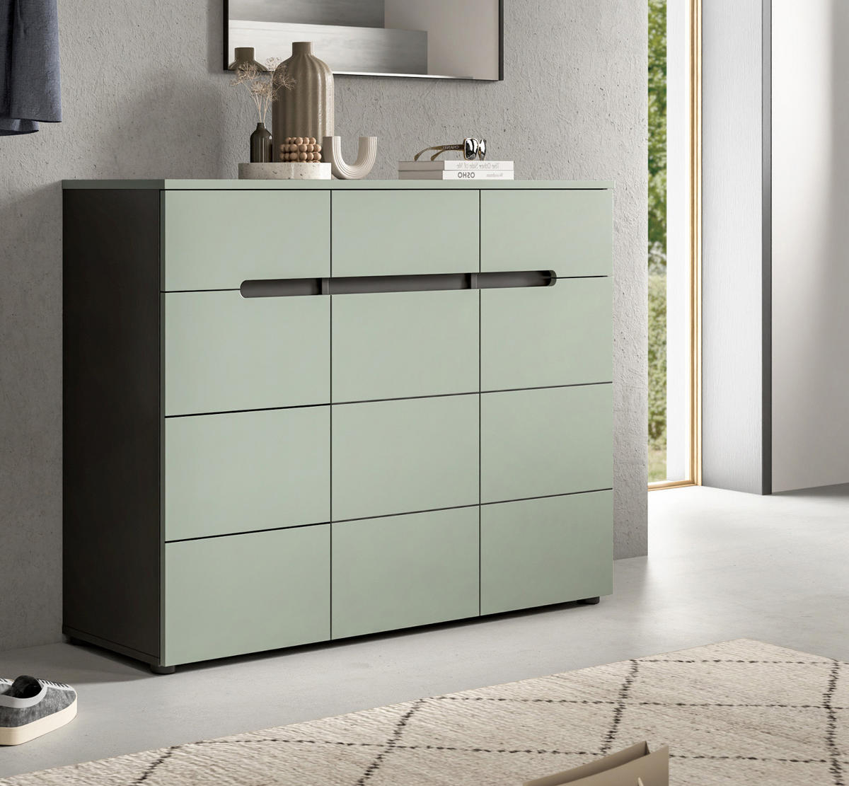 SCHUHKOMMODE Salbei grün, Baslat grau 120 cm, Flurkommode mit Soft-Close - Salbeigrün/Schwarz, Holzwerkstoff/Kunststoff (120/94/37cm) - Inn.Furn