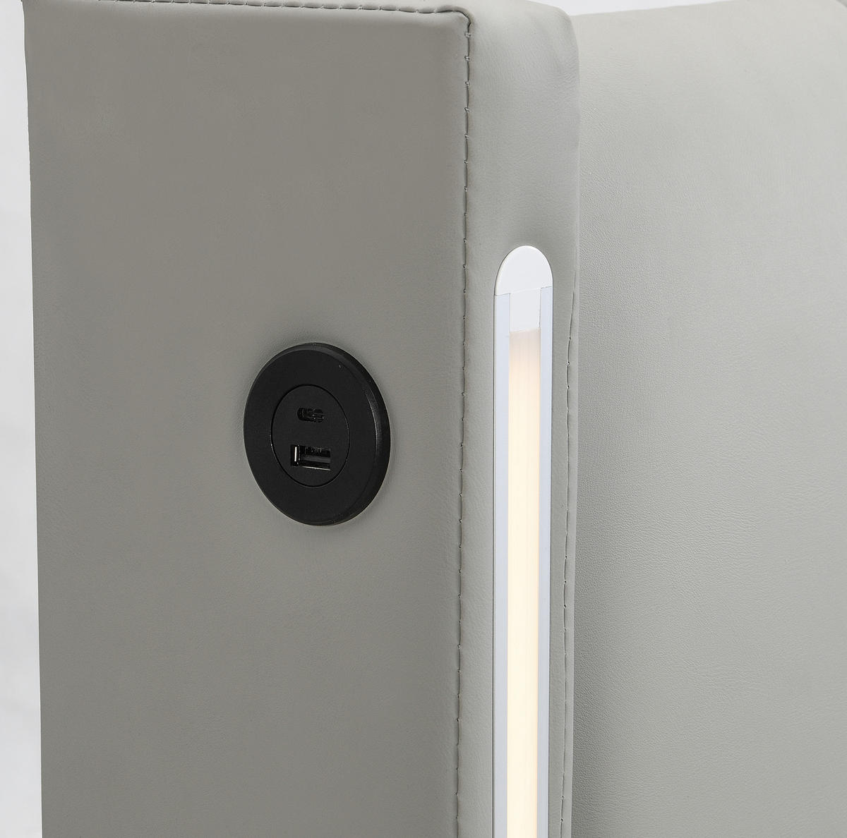 POLSTERBETT aus PU 140x200 cm Grau mit Stauraum, LED-Beleuchtung, USB-Anschluss und verstellbarem Kopfteil - Grau, Leder (140/200cm) - IVMEU