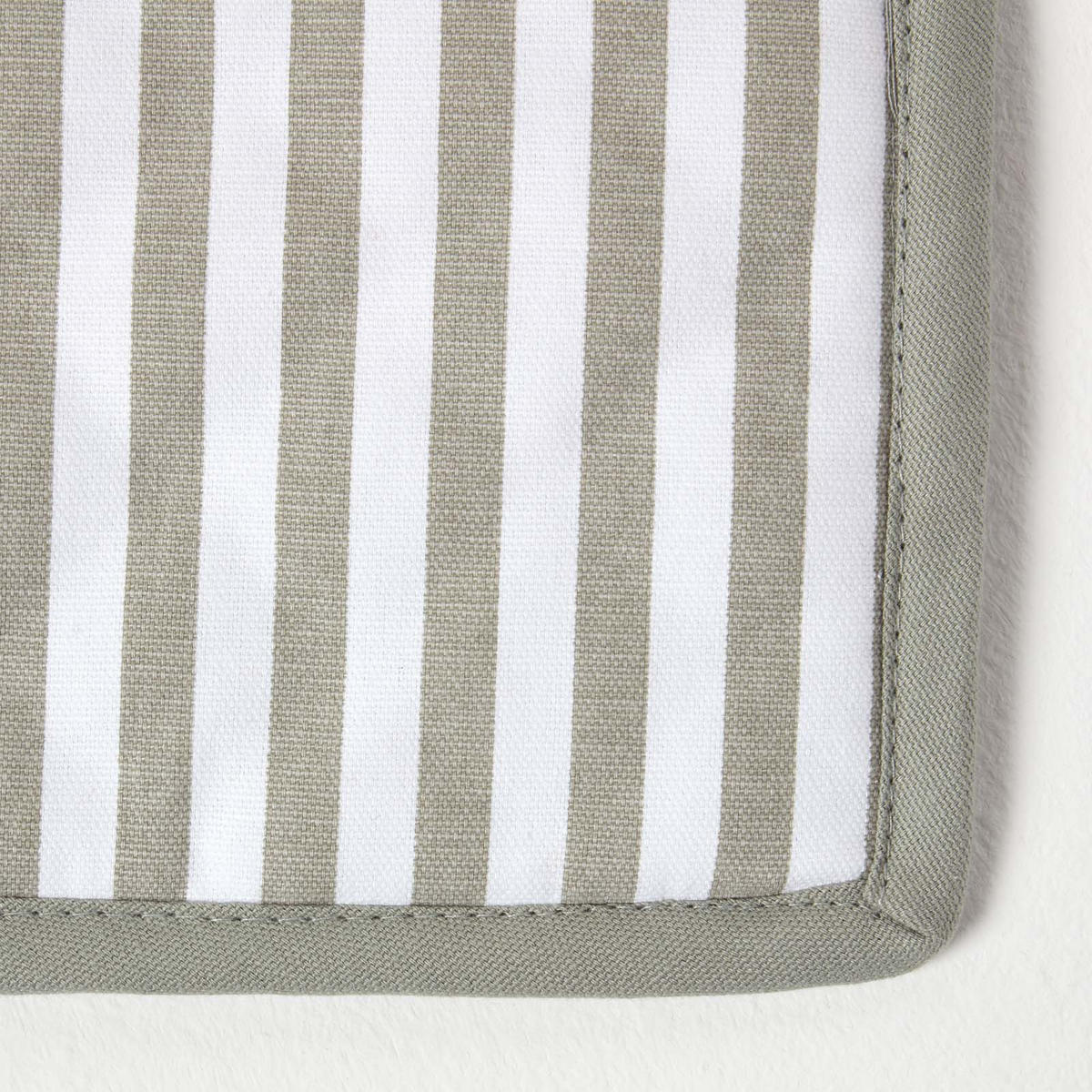 TOPFLAPPEN grau-weiß 20/20 cm, Baumwolle wattiert - Grau, Textil (20/20cm) - Homescapes
