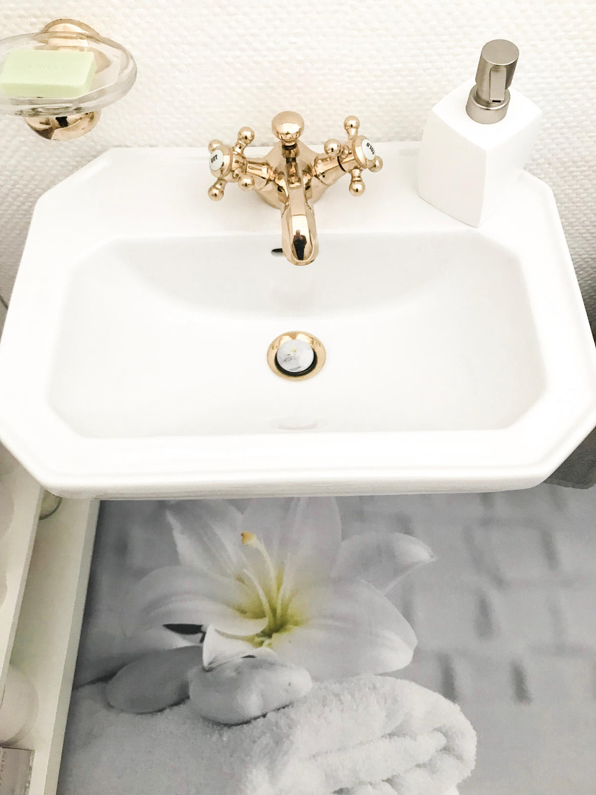 WASCHBECKENSTÖPSEL Good Feeling - Weiß, Kunststoff/Metall (4/7/7cm) - Sanilo