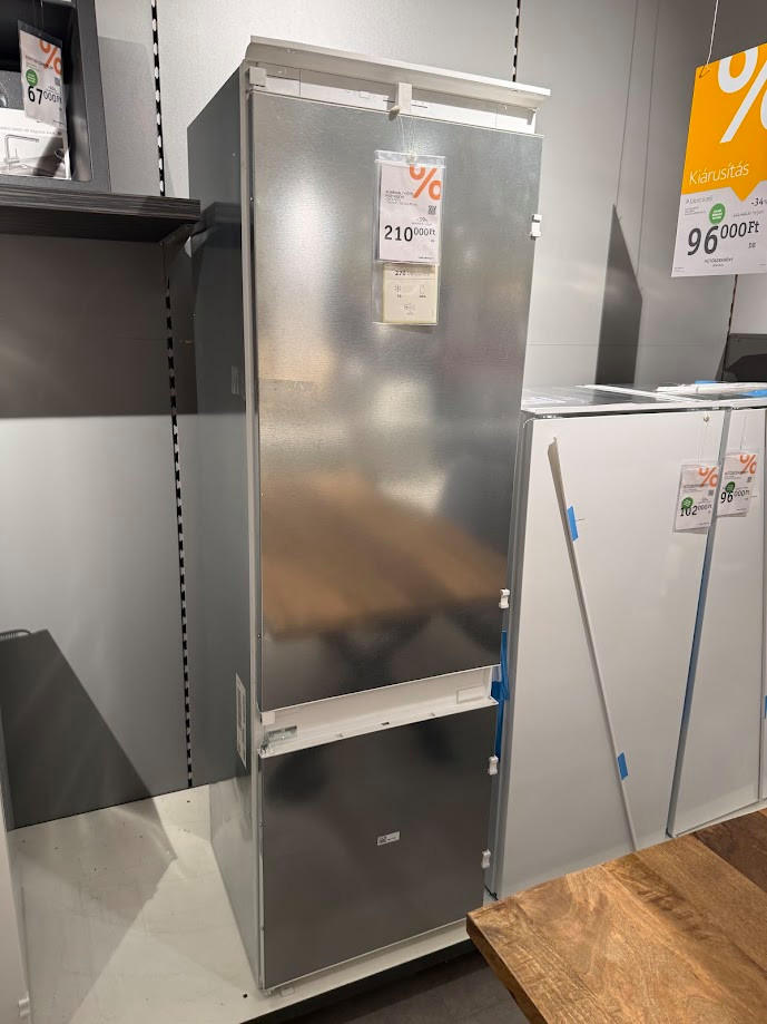 KOMBINÁLT HŰTŐ-FAGYASZTÓ KIV875SF0-BUDAÖRS OUTLET - Dieter Knoll