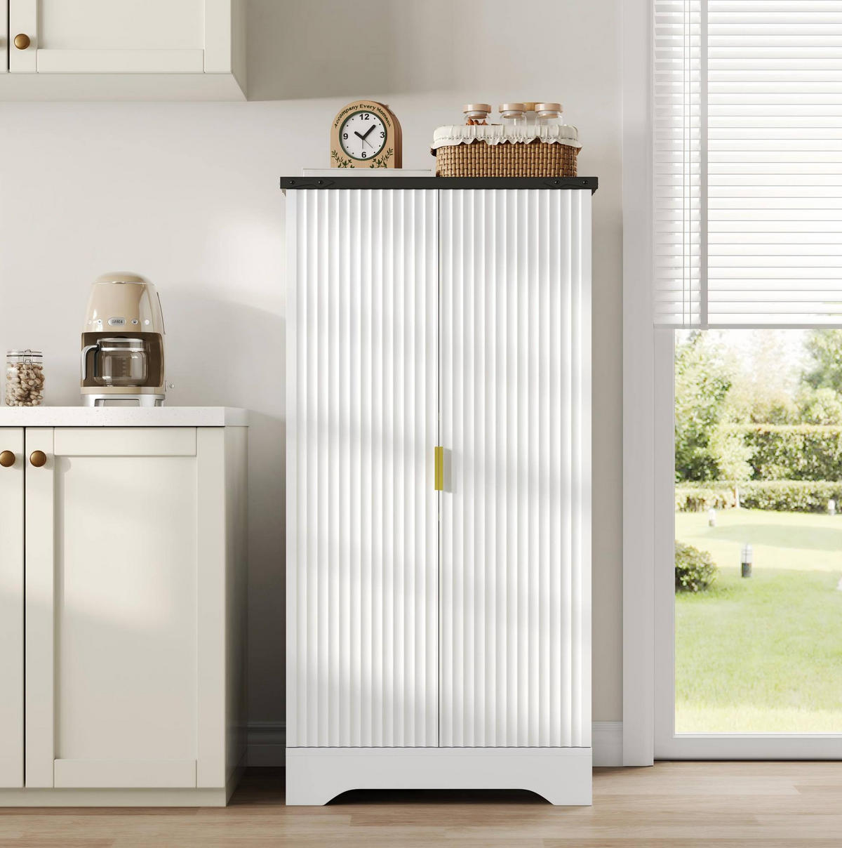 HOCHSCHRANK mit LED-Sensorlicht 120 x 60,5 x 40 cm MDF Weiß - Weiß, Holzwerkstoff (40/120/60.5cm) - Meubliv