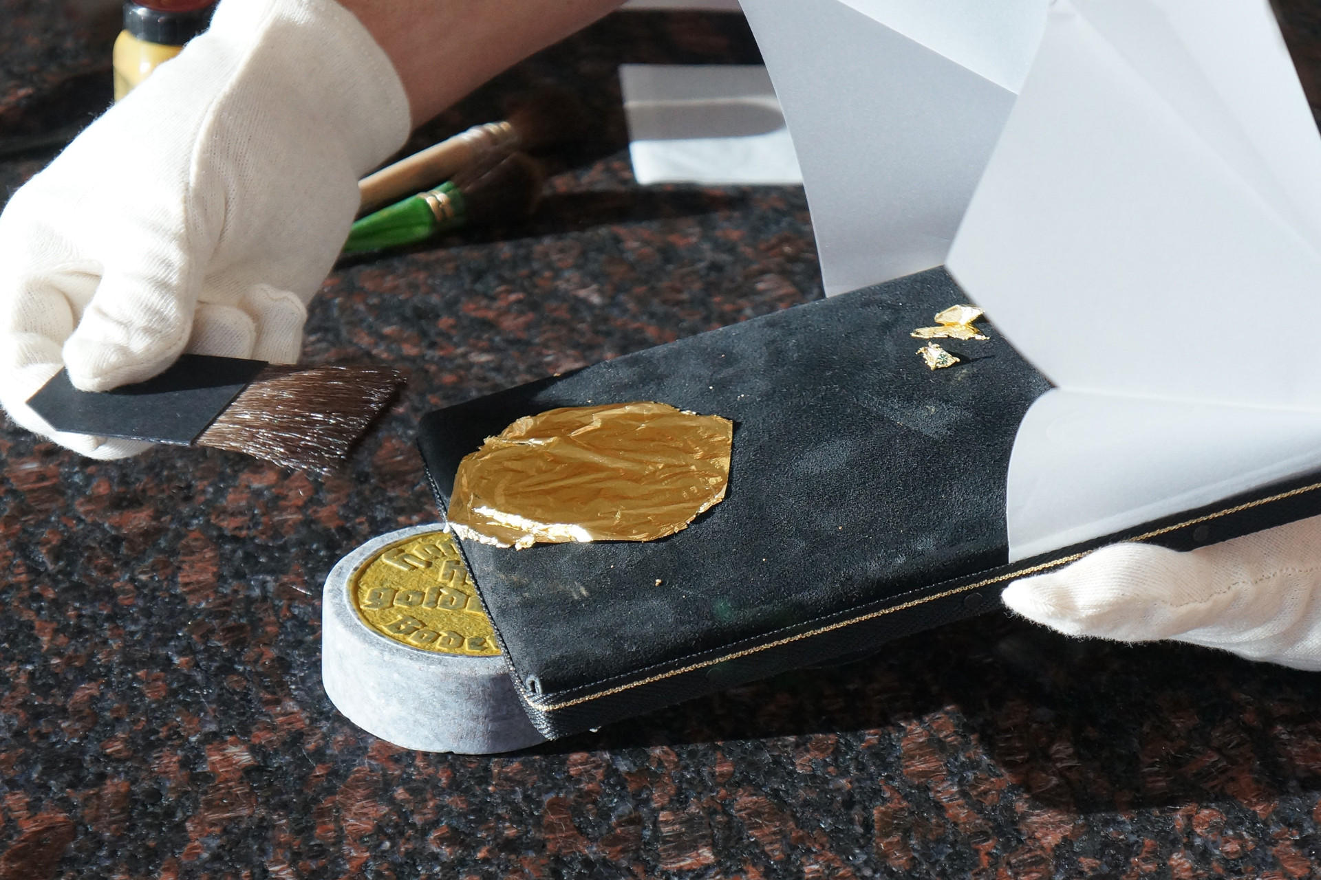 Vergolden mit Blattgold