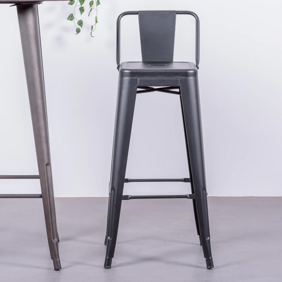 HOCKER Metall Schwarz - Schwarz, Metall (43/97/43cm) - Nest Dream