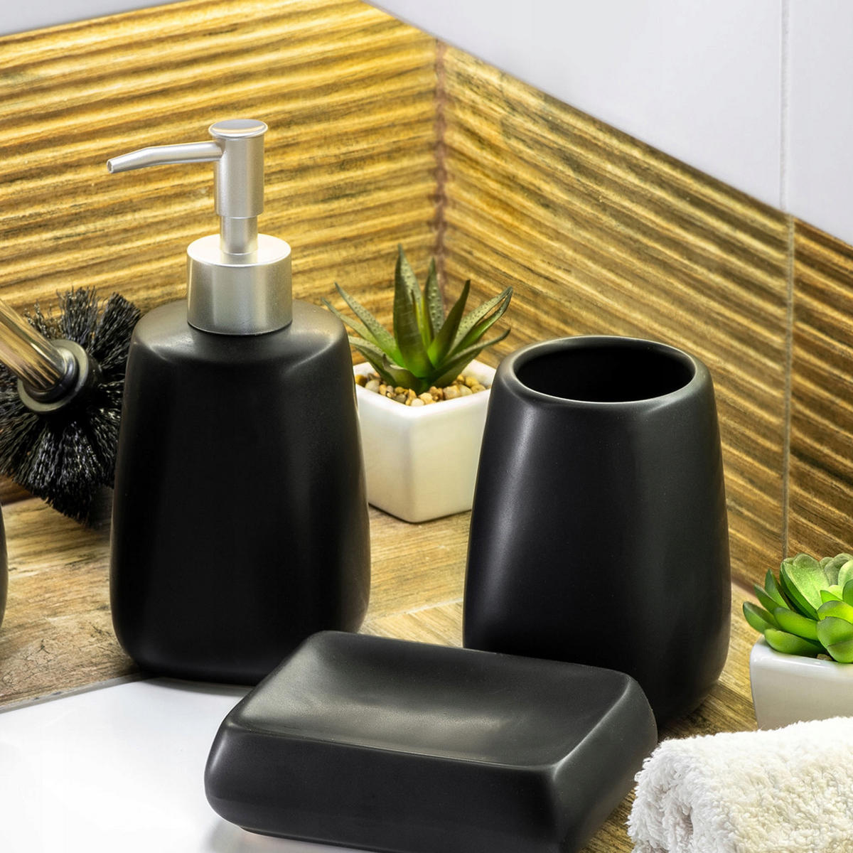 BADEZIMMERSET SEIFENSPENDER + Badezimmerbecher-Set, schwarz - Schwarz, Keramik (8/11cm) - KADAX