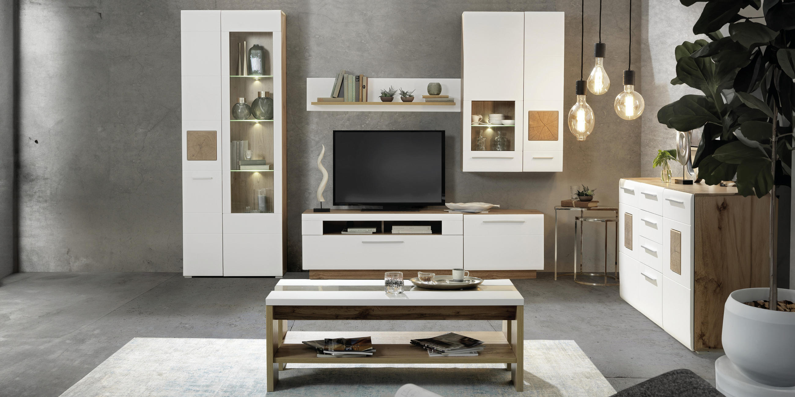 Wohnwände von Hom In