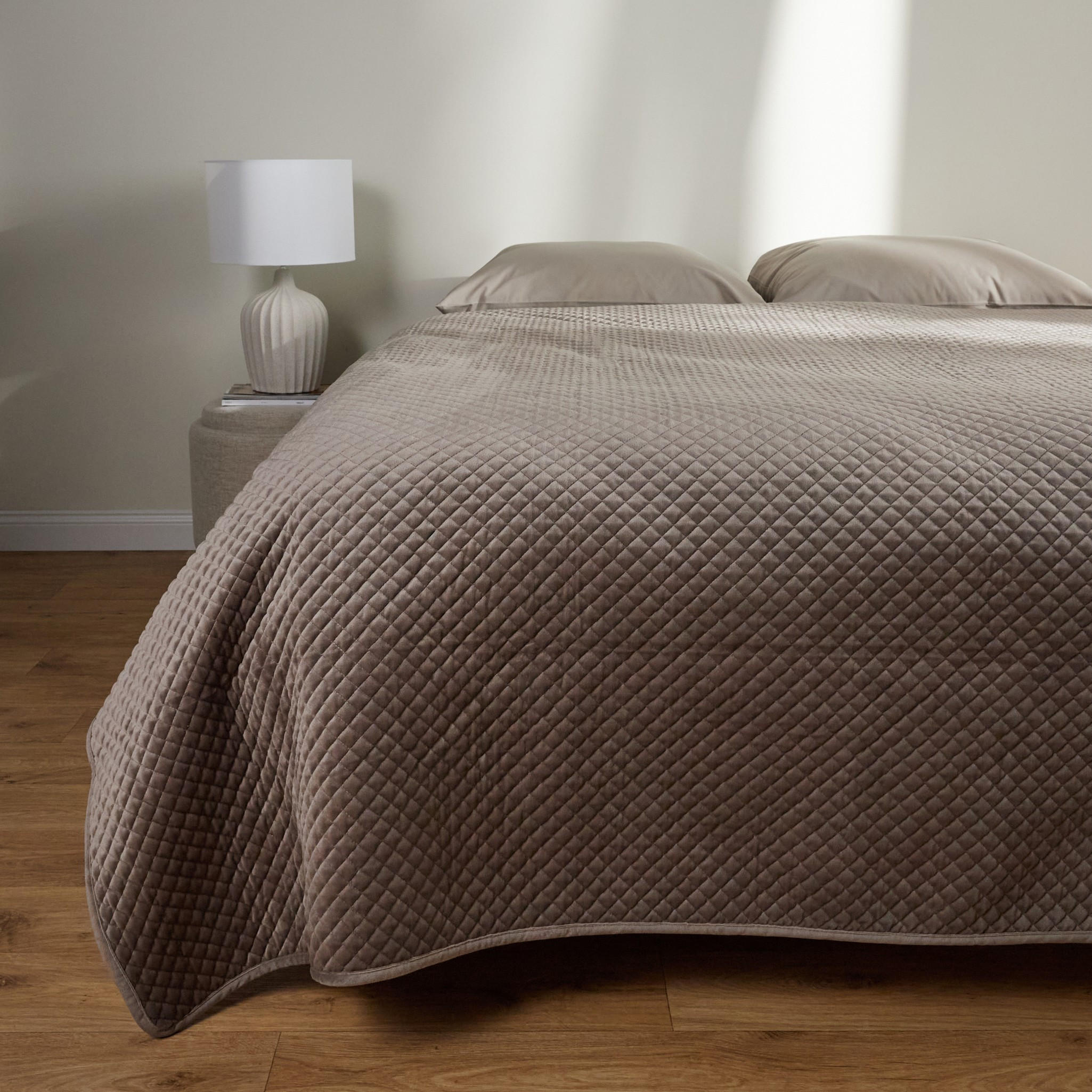 TAGESDECKE Plums - Hellbraun, Textil (200/220cm) - home&you