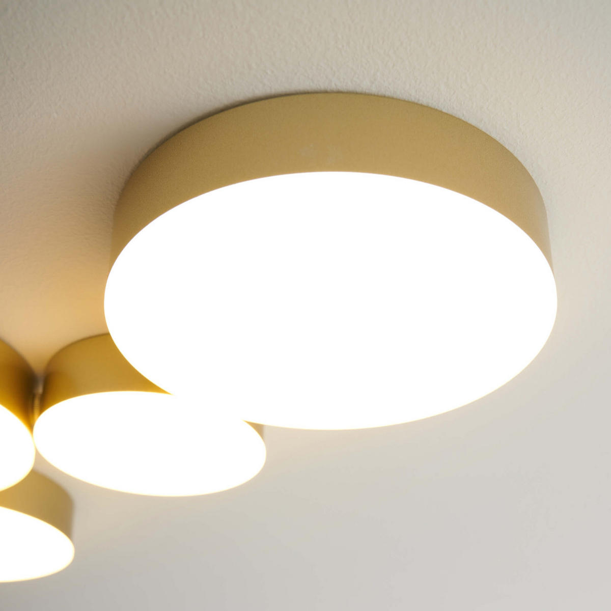 DECKENLEUCHTE Skavi, Gold, 53cm - Goldfarben, Metall (53/26/2.5cm) - KOSILUM