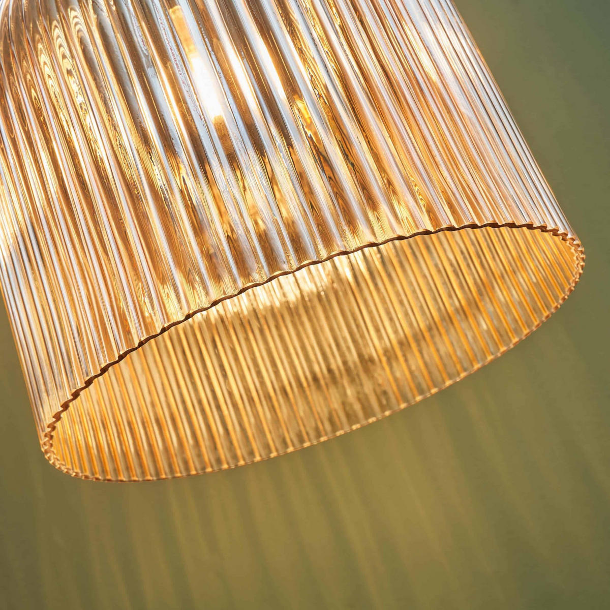 HÄNGELEUCHTE Ysolde, Bernstein und Messing, 25cm - Goldfarben, Glas (25/25/25cm) - KOSILUM