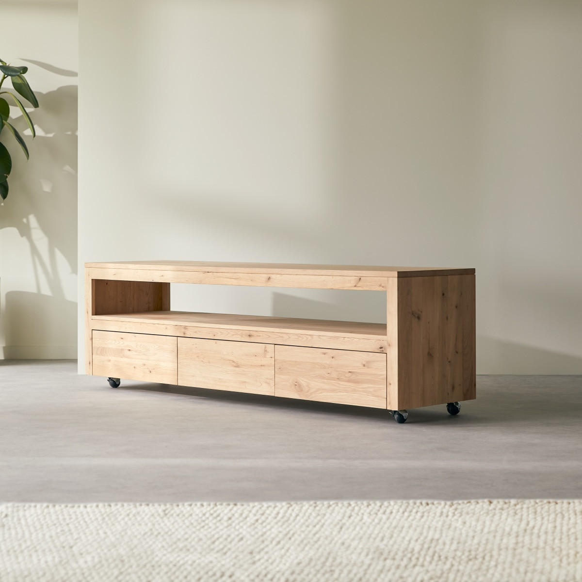 TV-SCHRANK Anoa Natur aus Eiche - Naturfarben, Holz (180/55/45cm) - Tikamoon