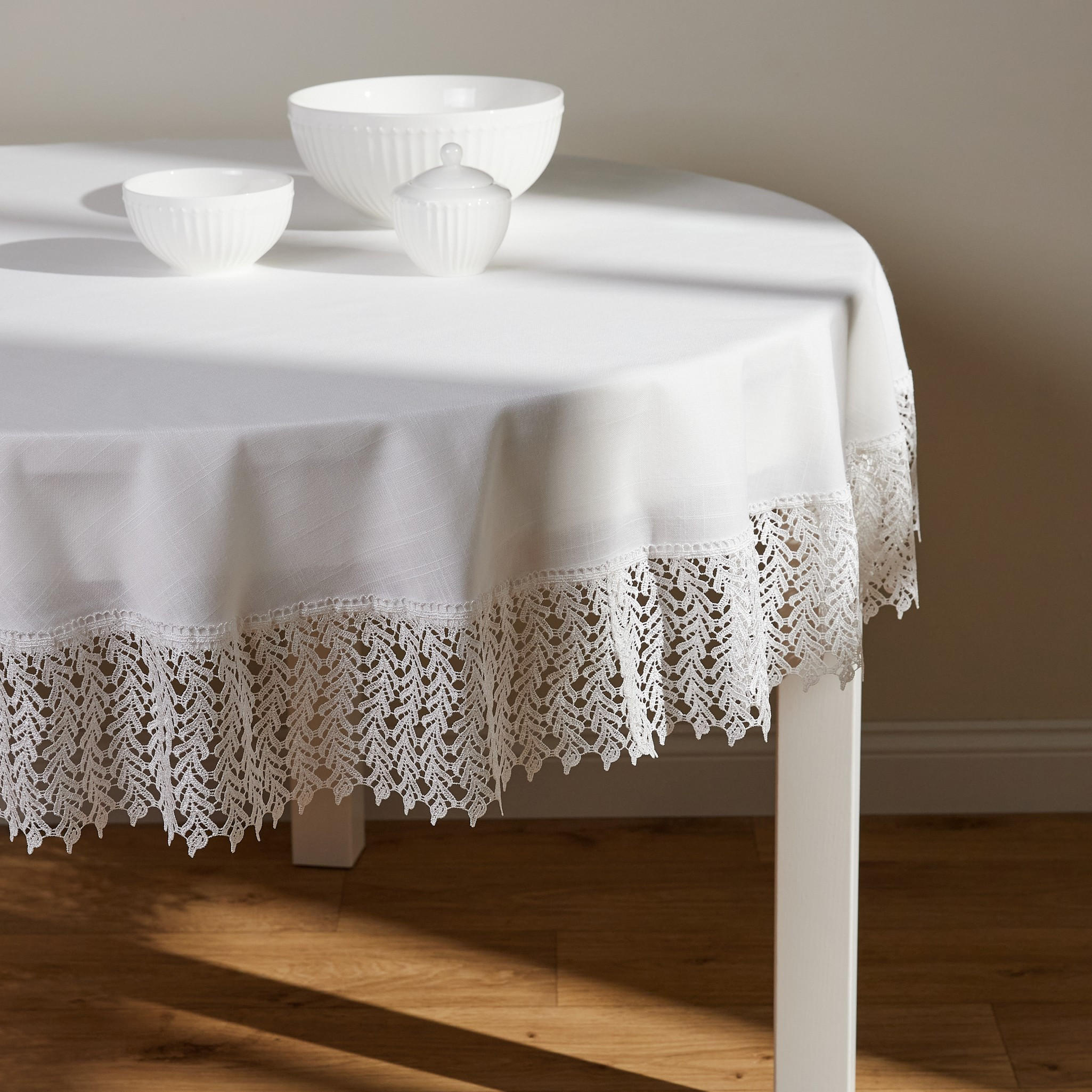 TISCHDECKE Bernadette - Weiß, Textil (160cm) - home&you