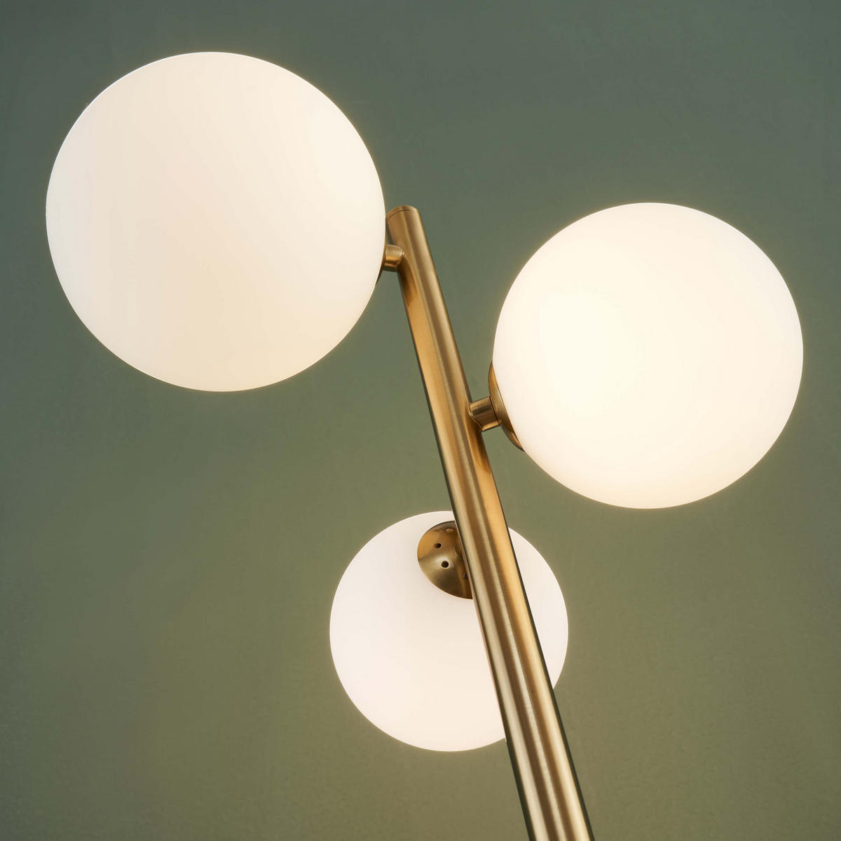 STEHLEUCHTE Melinda, Messing und Weiß, 150cm - Messingfarben, Glas (25/25/150cm) - KOSILUM