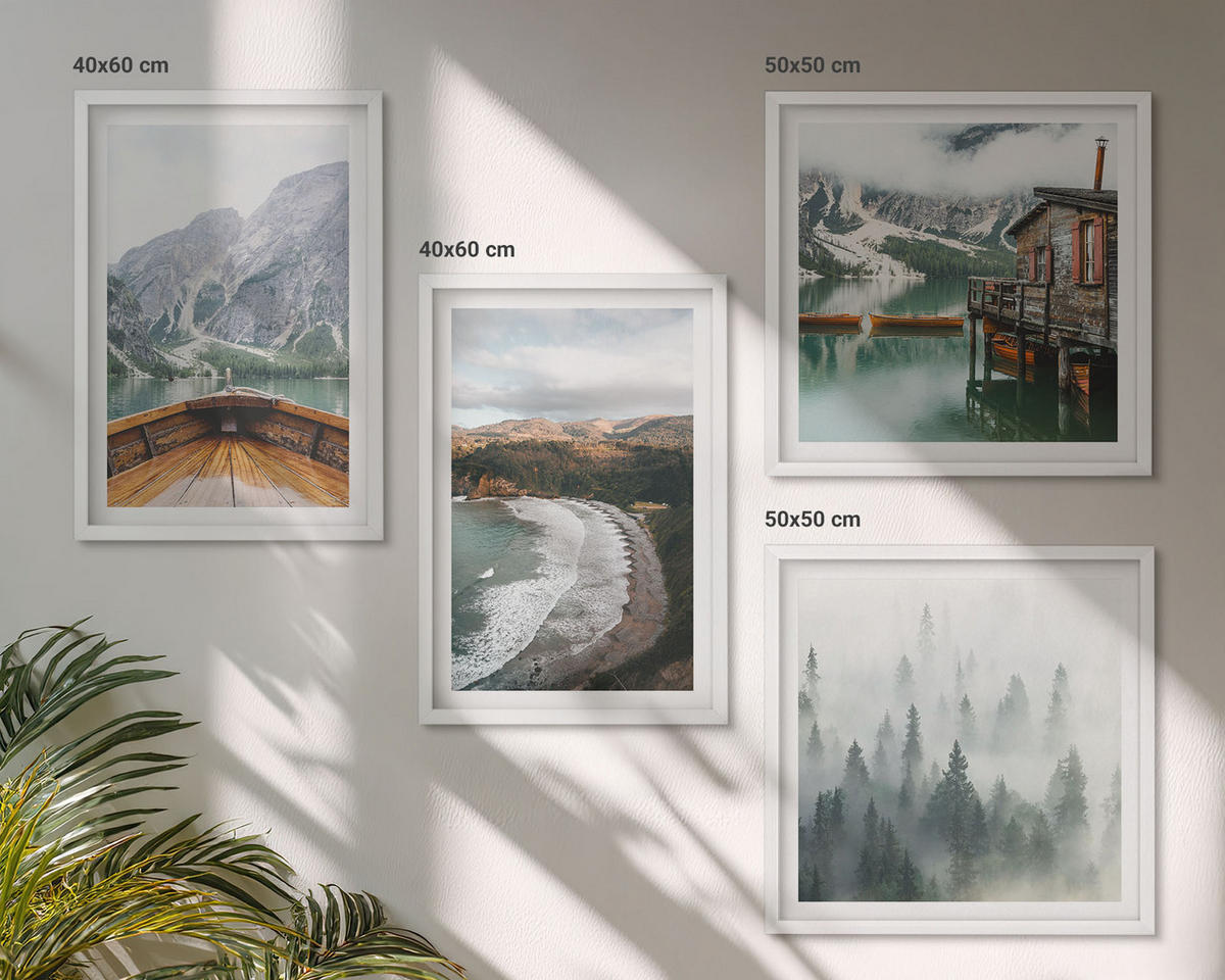 BILDER SET 4er Set - 50x50 cm & 40x60 cm Weißer Rahmen - Berge, See, Boot, Nebel, Strand - Weiß, Kunststoff (50/50cm) - TULUP