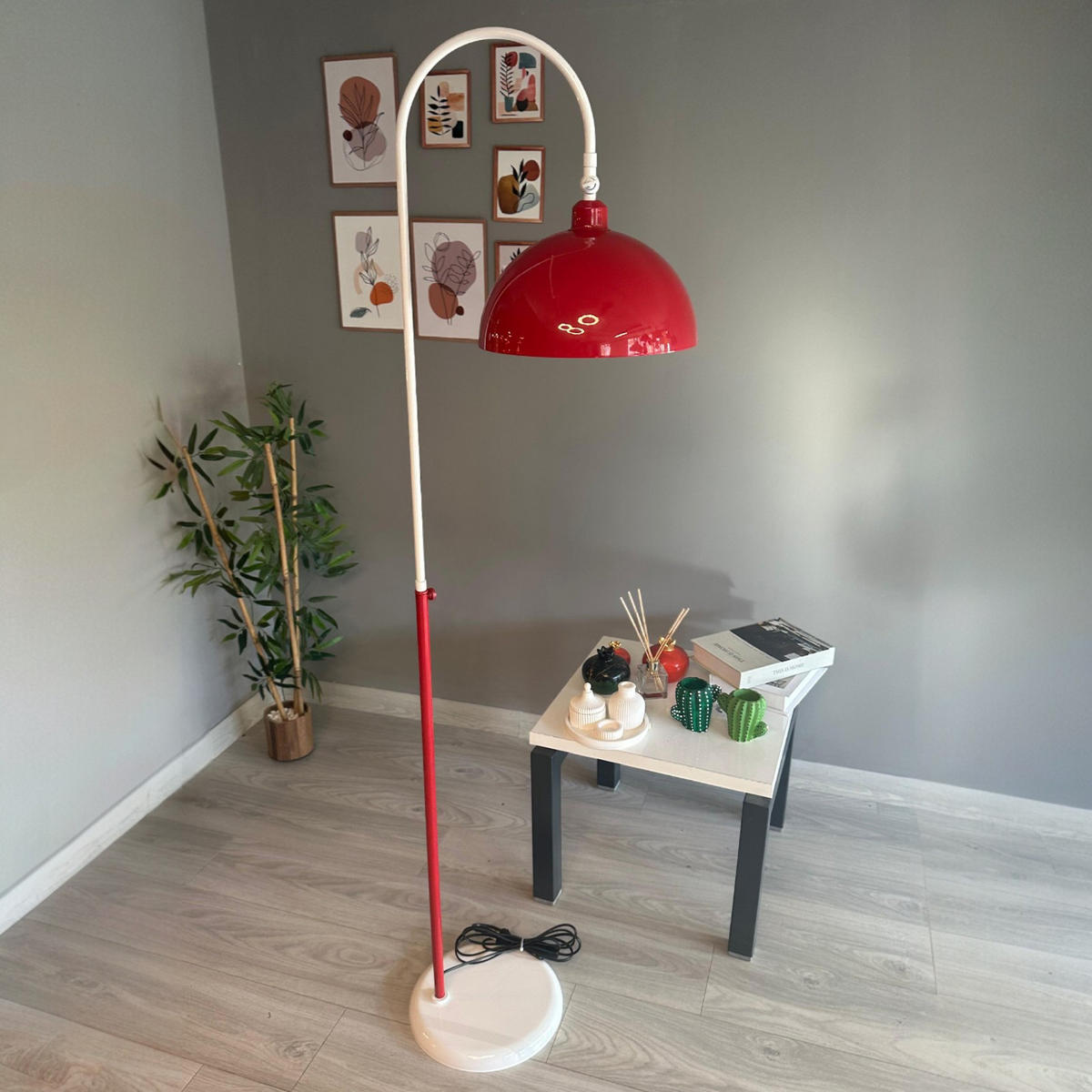 STEHLAMPE Gorkiede E27, verstellbarer Lampenschirm aus Metall - Multicolor, Metall (37/37/170cm) - Bamyum