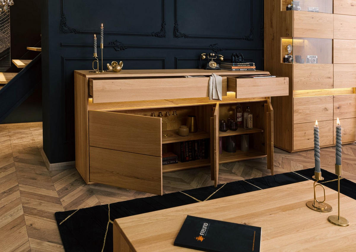 SIDEBOARD Wildeiche inkl. LED 183,5x43,5x86 natur geölt CARDIFF #130 - Braun, Holz (184/86/44cm) - Massivmoebel24