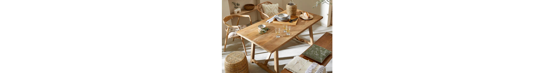 Esstisch aus Holz im Olive Cottage Stil