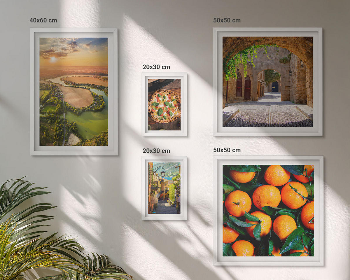 BILDER SET 5er Set - 50x50 cm & 20x30 cm & 40x60 cm Weißer Rahmen - Charmante Straßen mit Steinen - Weiß, Kunststoff (40/60cm) - TULUP