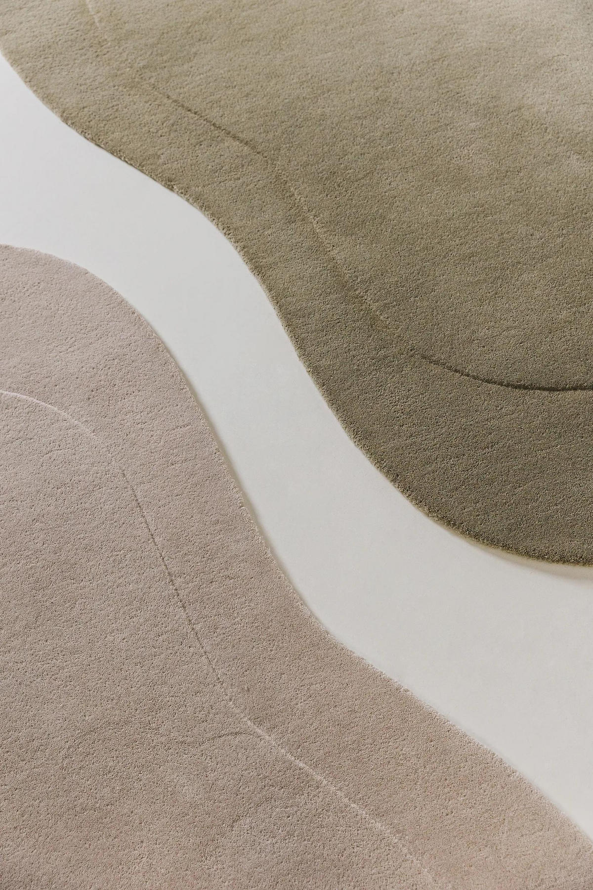 WOLLTEPPICH Shape Hellgrün 140x200 cm - Hellgrün, Textil (140/200cm) - benuta Pure