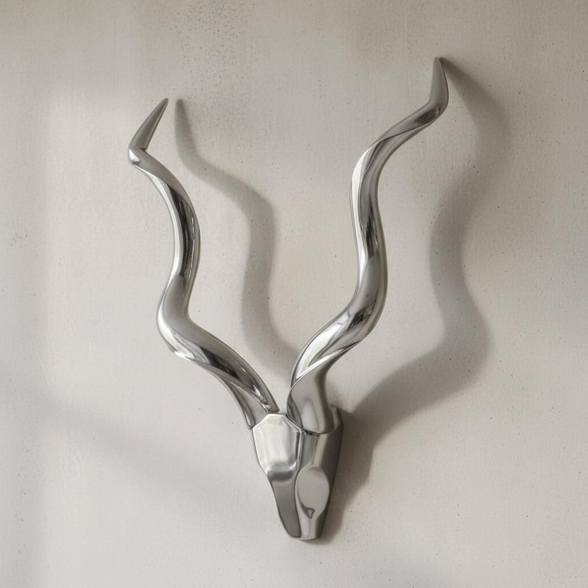 WANDDEKO Hirschgeweih Aluminium silberfarben 80x110 cm handgefertigt - Silberfarben, Metall (80/110/10cm) - KADIMA DESIGN