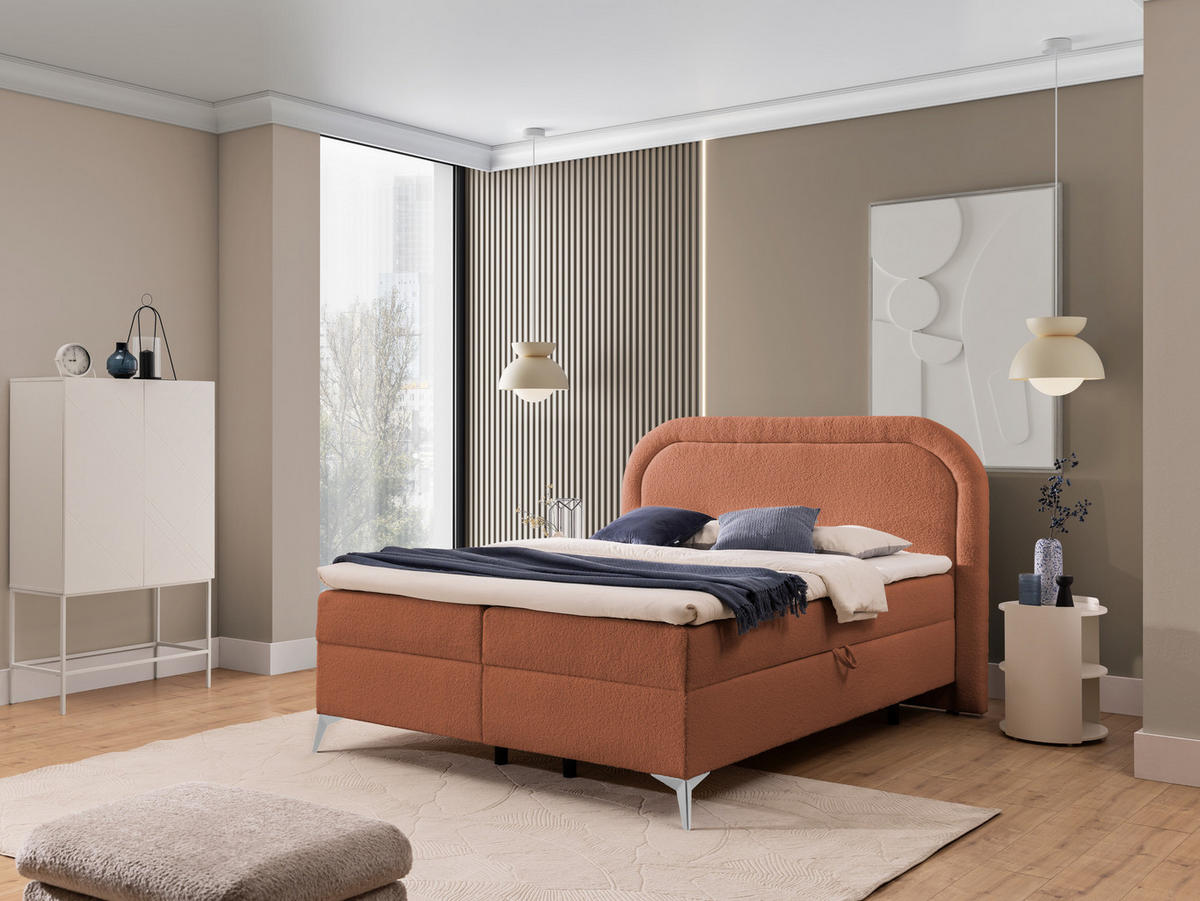 BOXBETT Sonna 160/200 cm Terrakotta Bouclé-Stoff mit abgerundetem Kopfteil und mit silbernen Metallfüßen - Silberfarben/Terra cotta, Holz/Textil (160/200cm) - S-Style Möbel