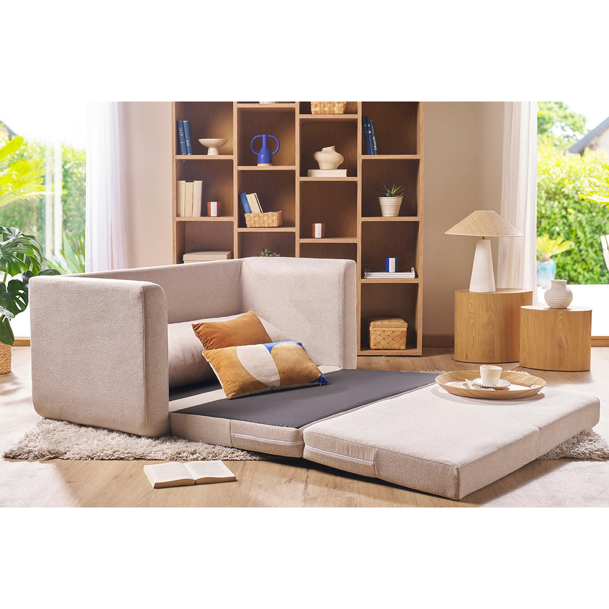SCHLAFSOFA 2-Sitzer Beigefarben Samteffekt LEON - Creme, Textil (71/78/147cm) - Miliboo