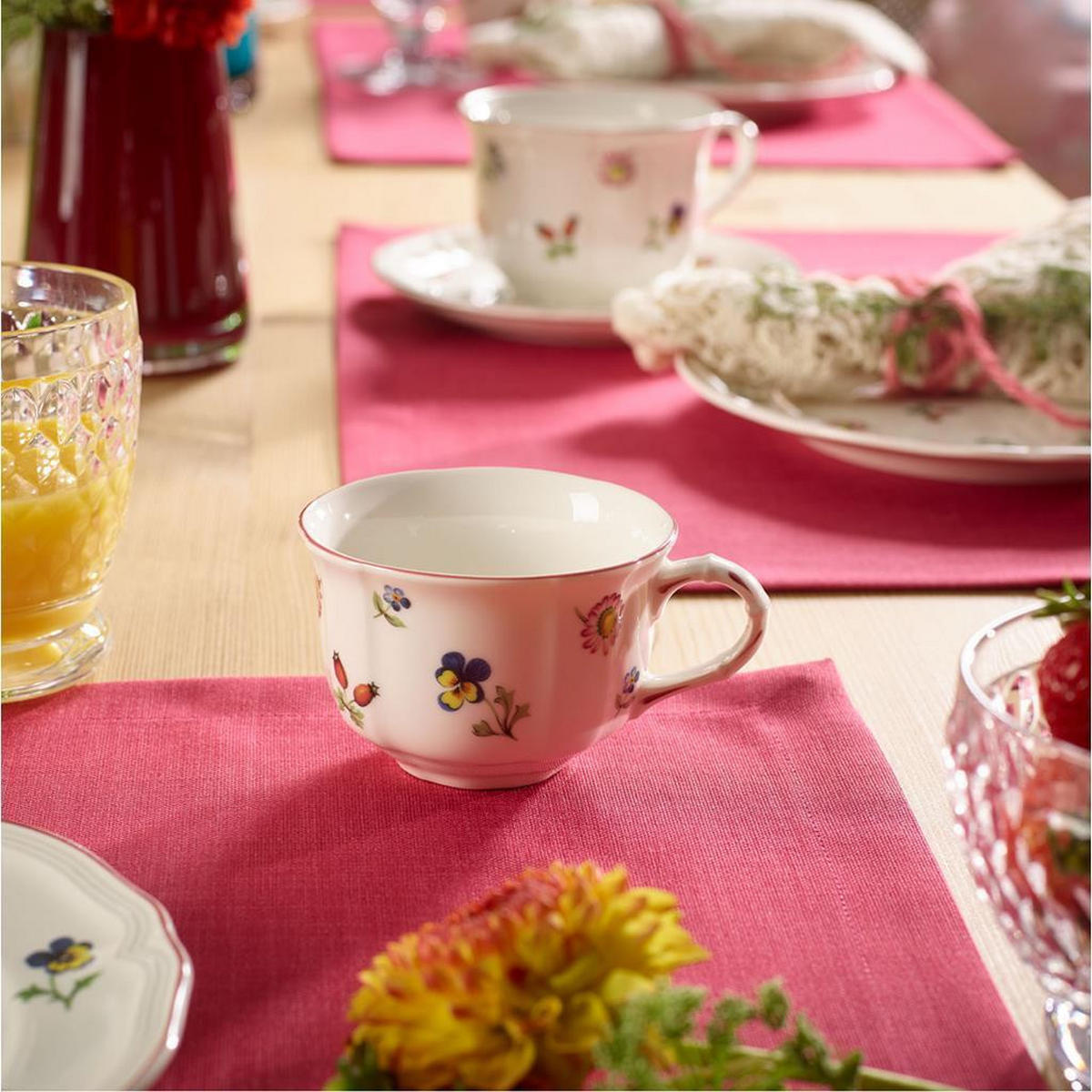 TEETASSE MIT UNTERTASSE Petite Fleur bunt 130 ml - Multicolor, Keramik (0.13L) - Villeroy & Boch