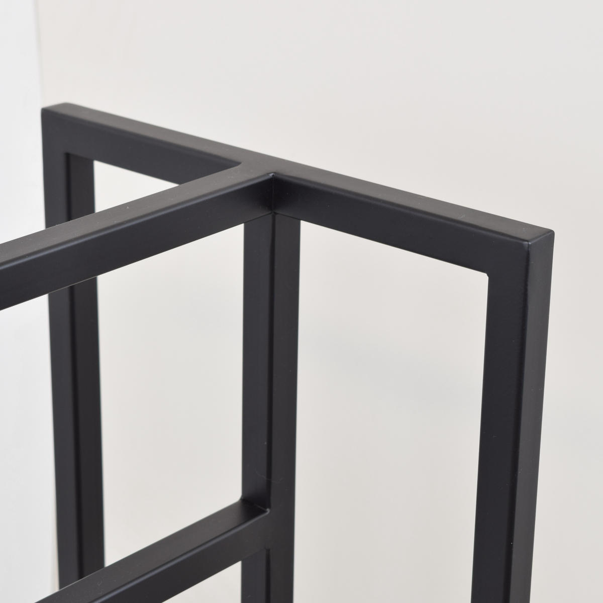 HANDTUCHSTÄNDER Riba Schwarz - Schwarz, Metall (50/100/30cm) - LOFT42