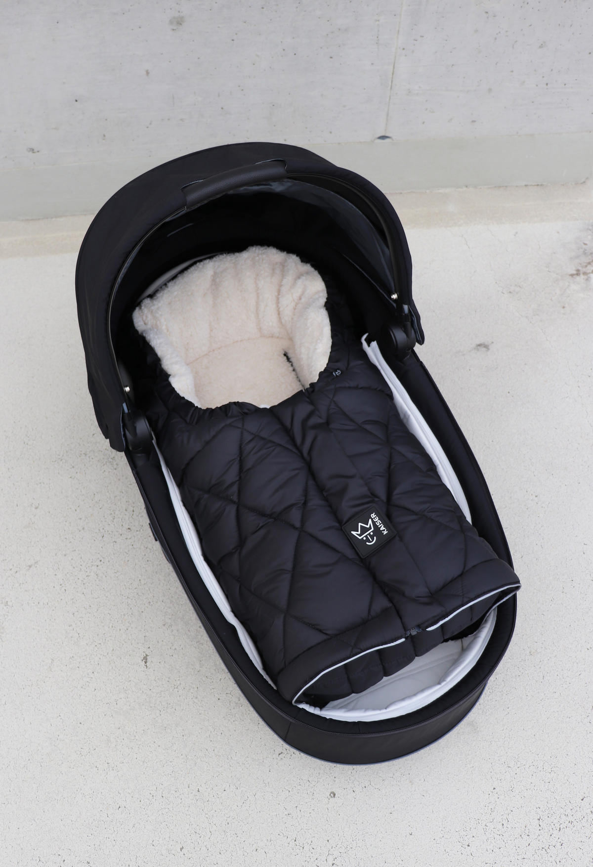 KINDERWAGEN-FUSSSACK Moony 2in1, Sherpa Fleece cream, black - Schwarz Hochglanz, Textil (48/10/105cm) - Kaiserbaby