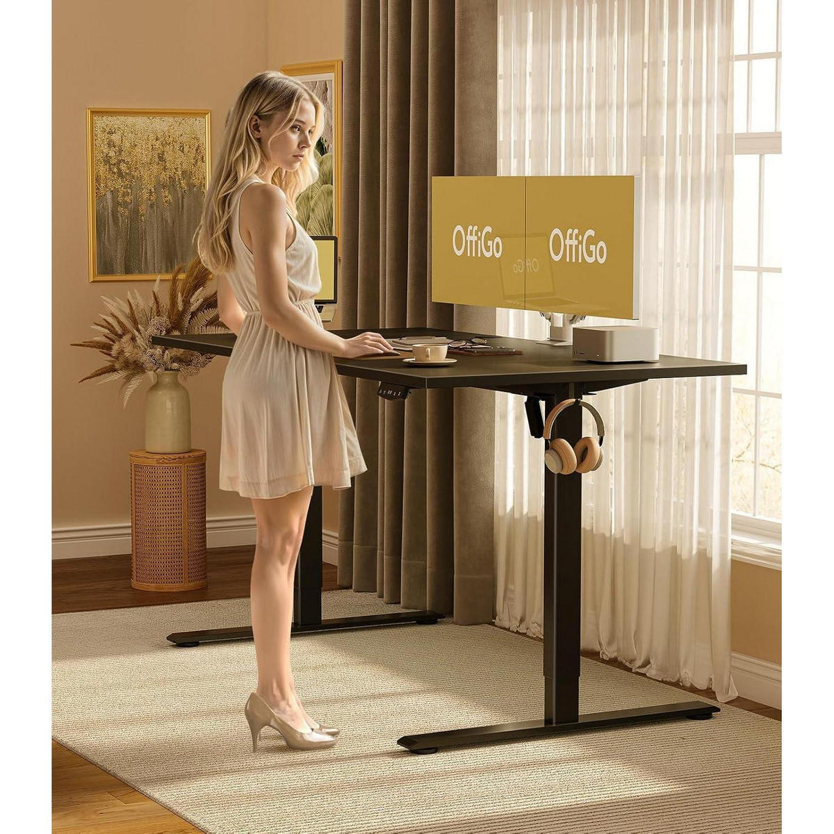 SCHREIBTISCH elektrisch höhenverstellbar 180 cm Schwarz - Schwarz, Holz (70/180/72cm)