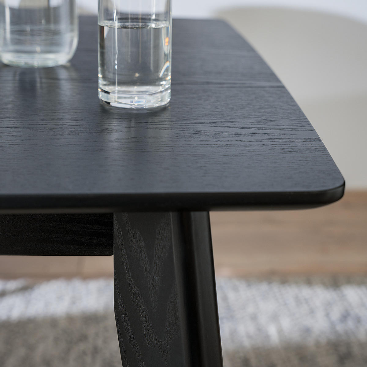 ESSTISCH - Esche teilmassiv - Esche Schwarz - Schwarz, Holz/Holzwerkstoff (80/140/75cm) - home24