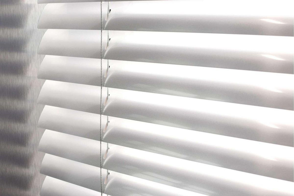 JALOUSIE venetianische mit weißer Zugschnu 105x250 - Weiß, Metall (105/250cm) - STORESDECO