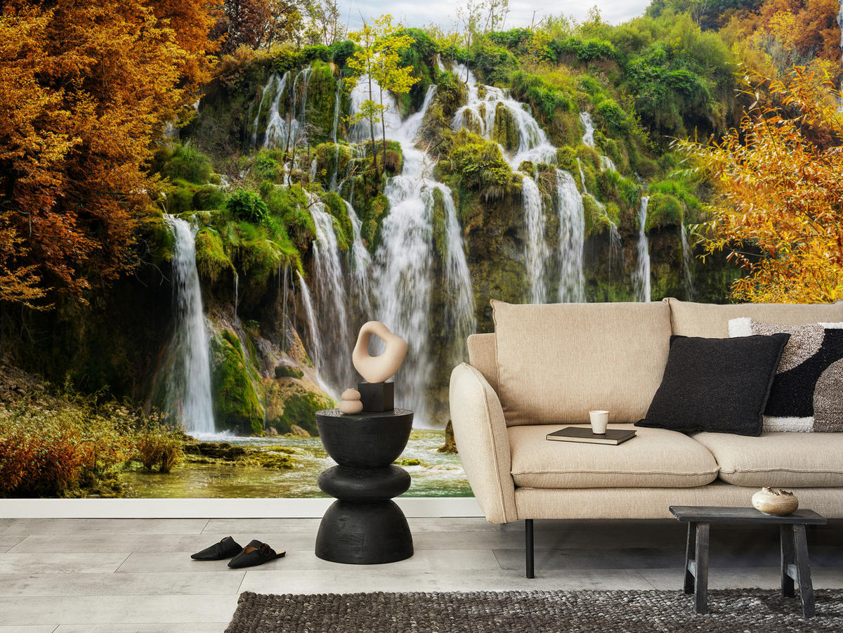 FOTOTAPETE für Esszimmer Exotischer Wasserfall Herbstbaum 350x256 - Gelb/Beige, Papier (350/256cm) - Muralo