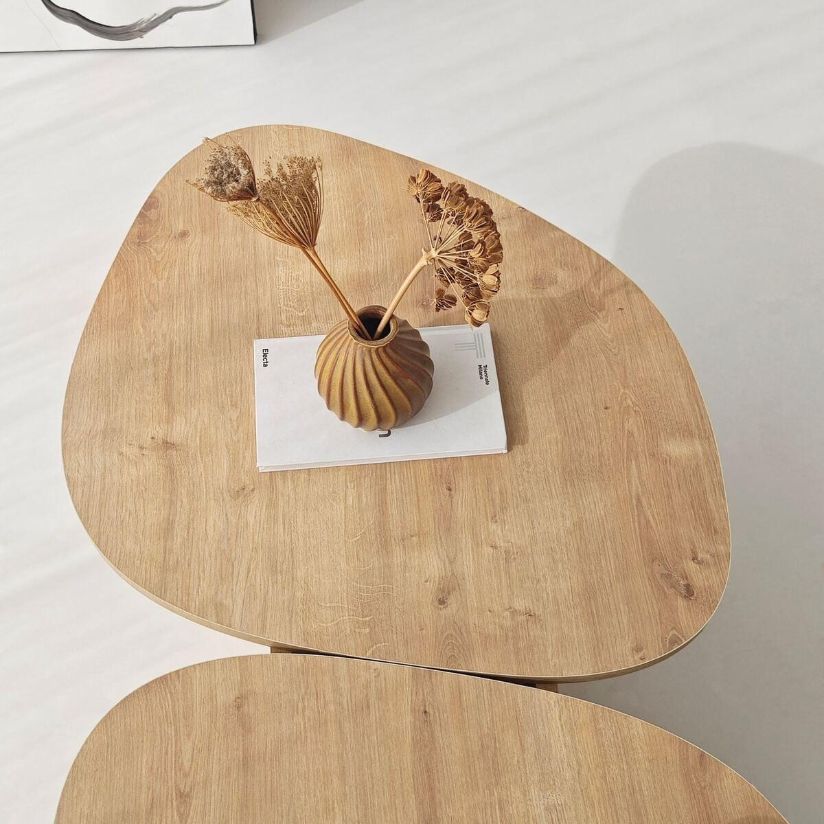 COUCHTISCH mit doppelter Platte in organischer Form 125/60/38 cm - Eichefarben, Holzwerkstoff (125/60/38cm) - Calicosy