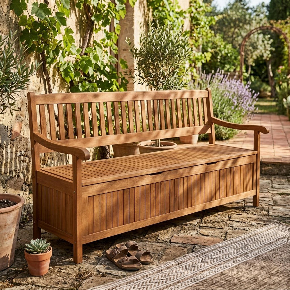 GARTENBANK Porthsmouth - mit großem Staufach unter der Sitzfläche, Eukayltpus geölt - Braun, Holz (180/90/64cm) - TPFGarden