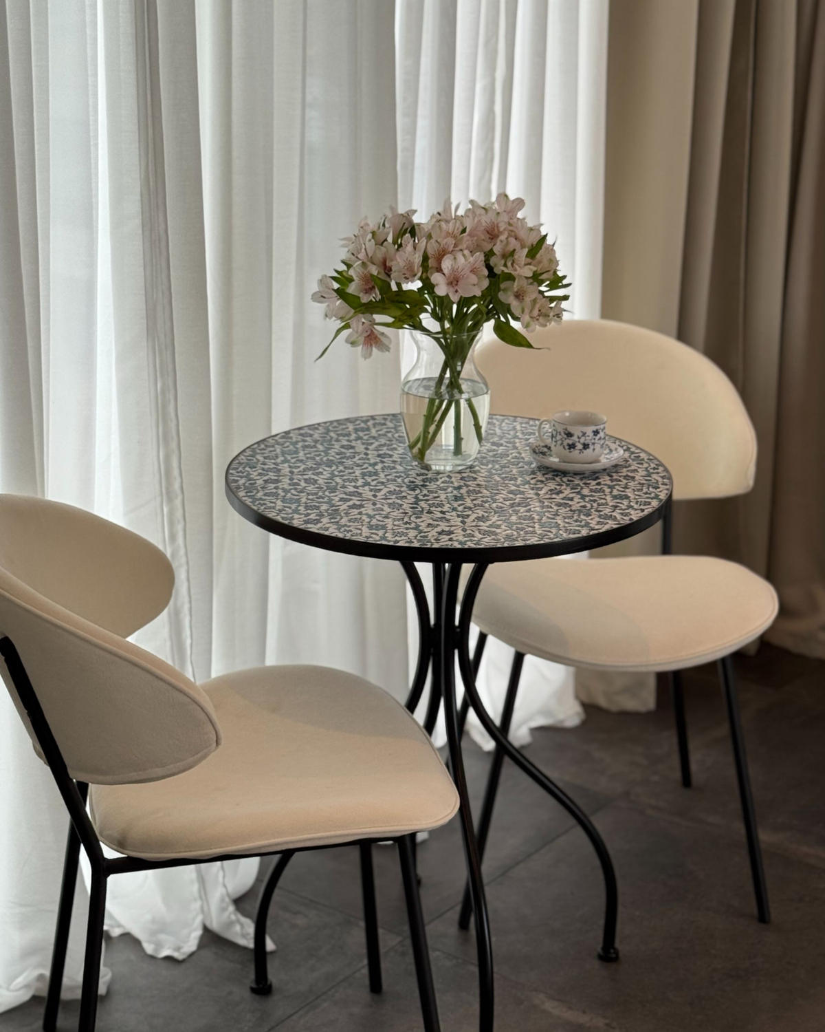 BISTRO STOLEK 60/60 cm Kov Černý Chapeco - černá, kov (60/60/75cm) - Beliani